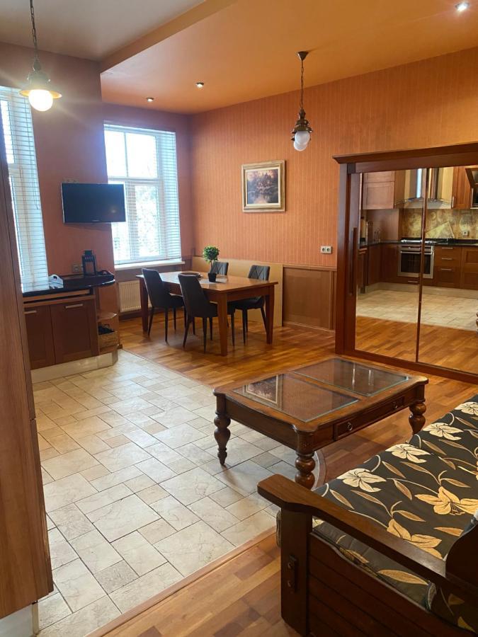 Old Town Apartment Near St Peters Basilica Riga Exterior photo